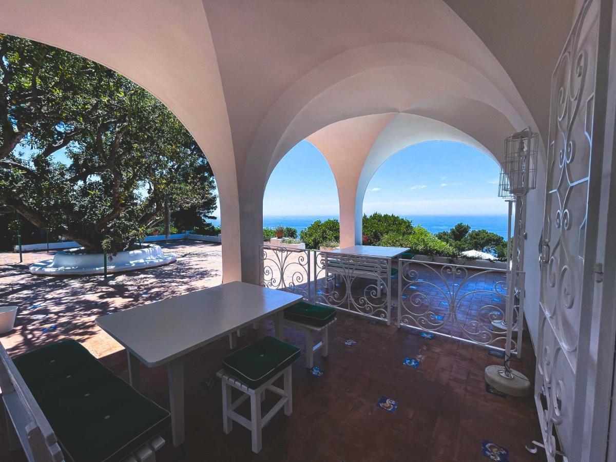 Hostal Il Carrubo Capri Anacapri  Exterior foto
